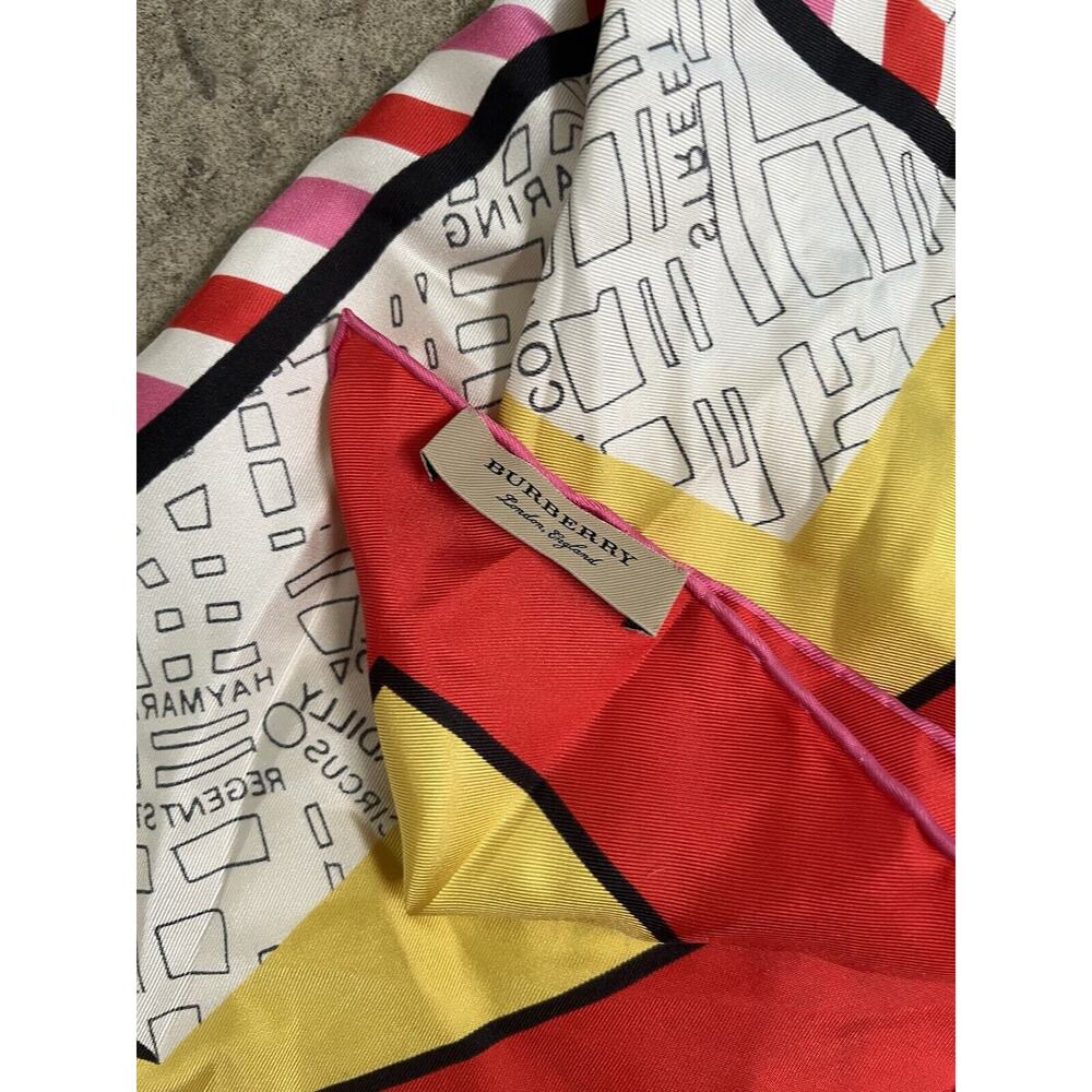 Burberry Women Scarf 100% Silk NWT Multicolor London‎ Printed - Picture 6 of 7